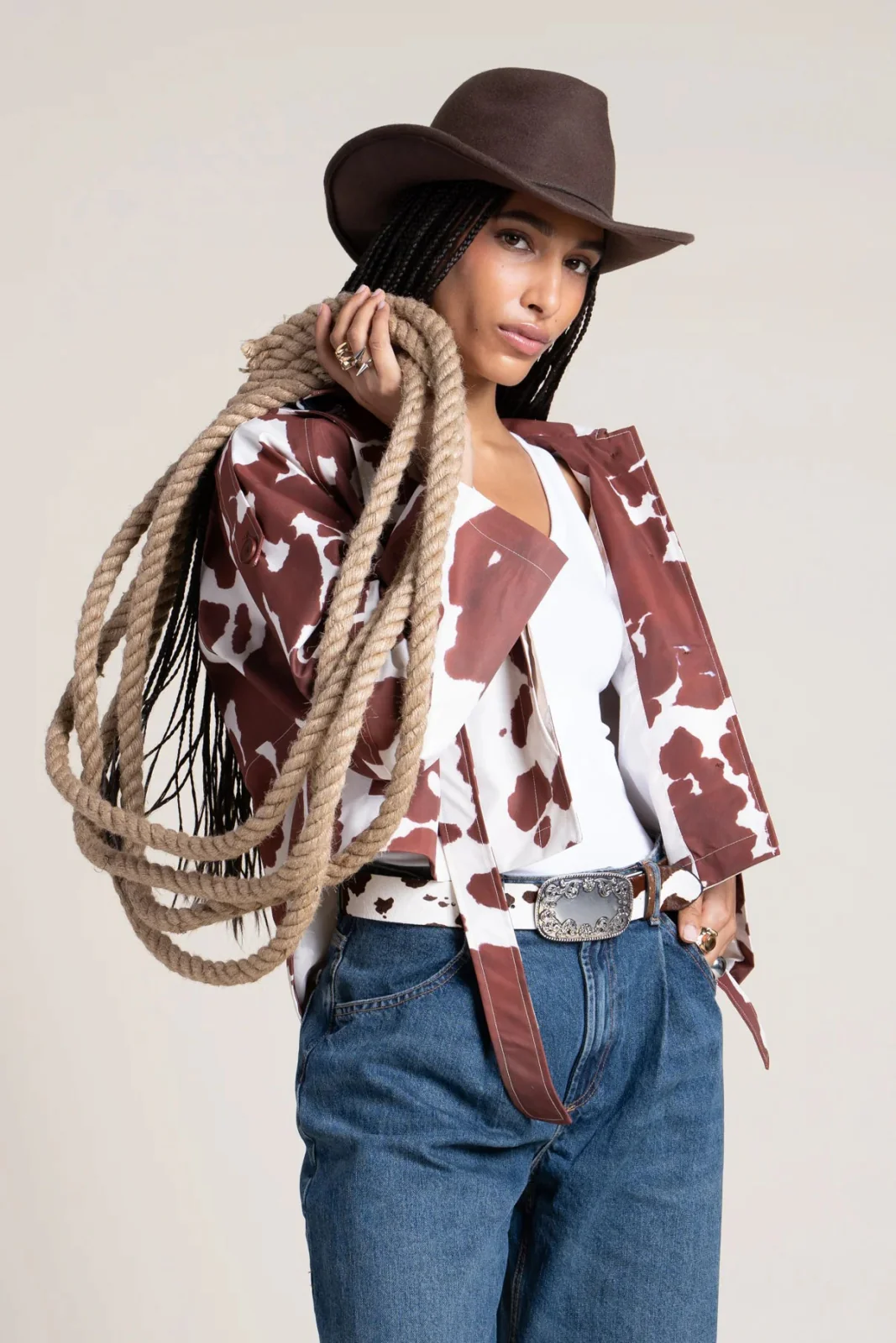 Tuileries - Trenchcoat Court - Image 15